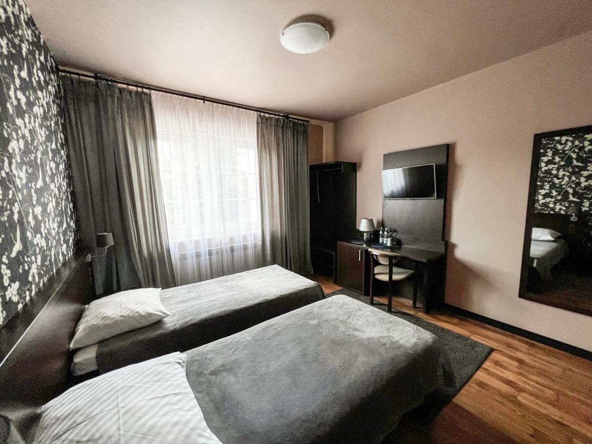 Noclegi Pod Lasem Lublin Buitenkant foto